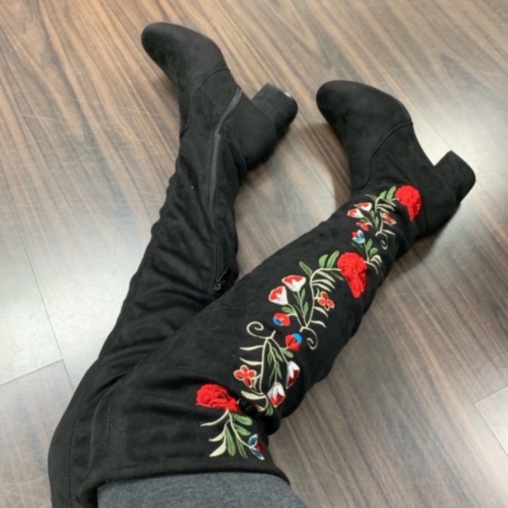 NIB Over the Knee Floral Embellished Suede Boots - Picture 2 of 11